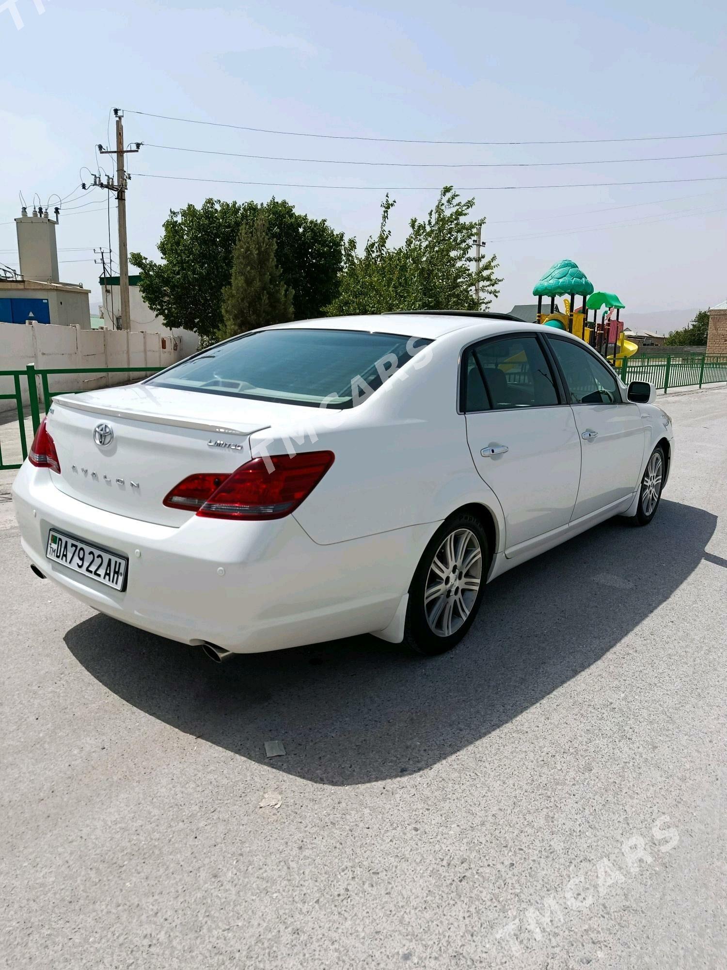 Toyota Avalon 2008 - 205 000 TMT - Bäherden - img 3