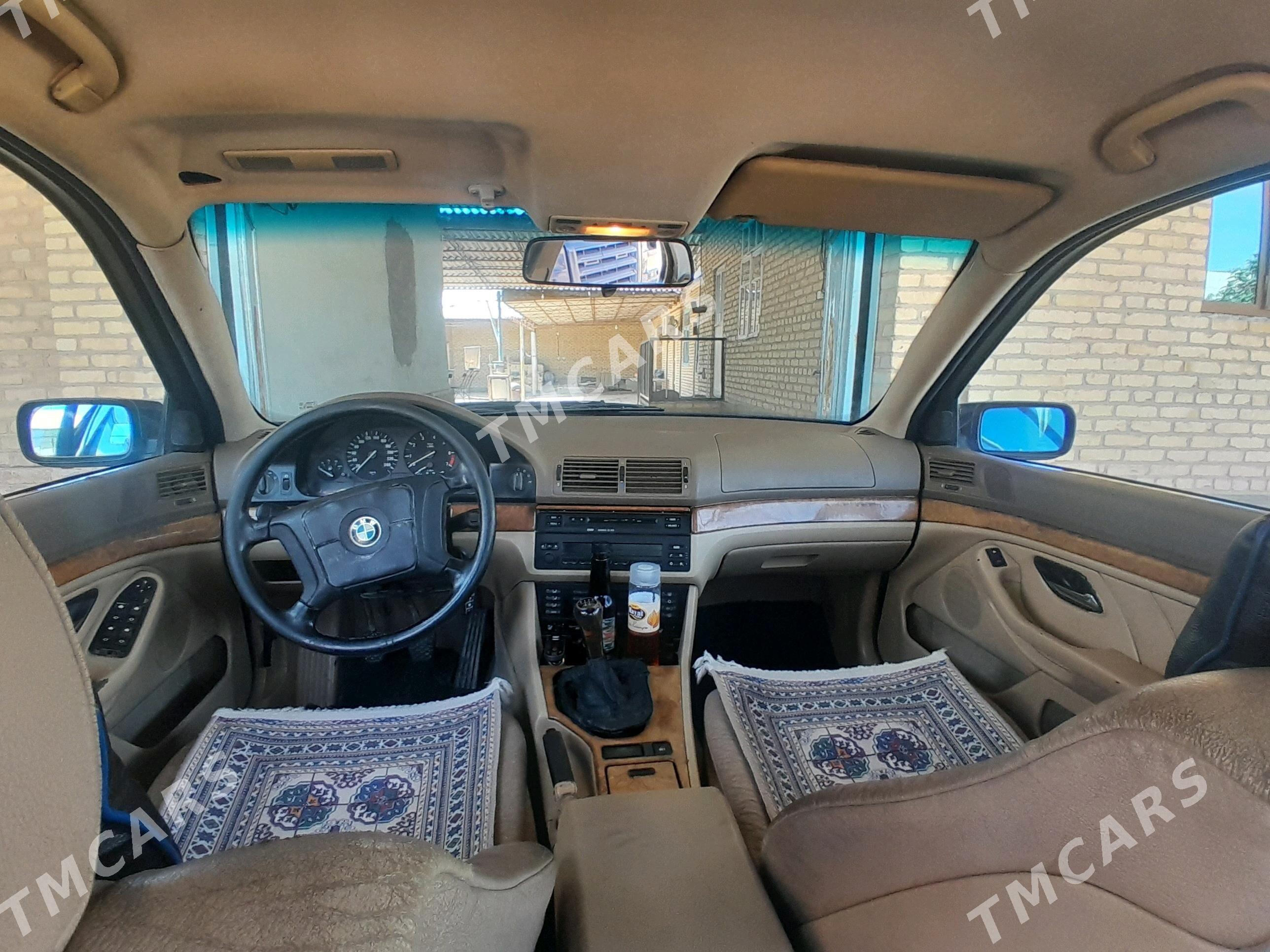 BMW 528 1998 - 80 000 TMT - Саят - img 3