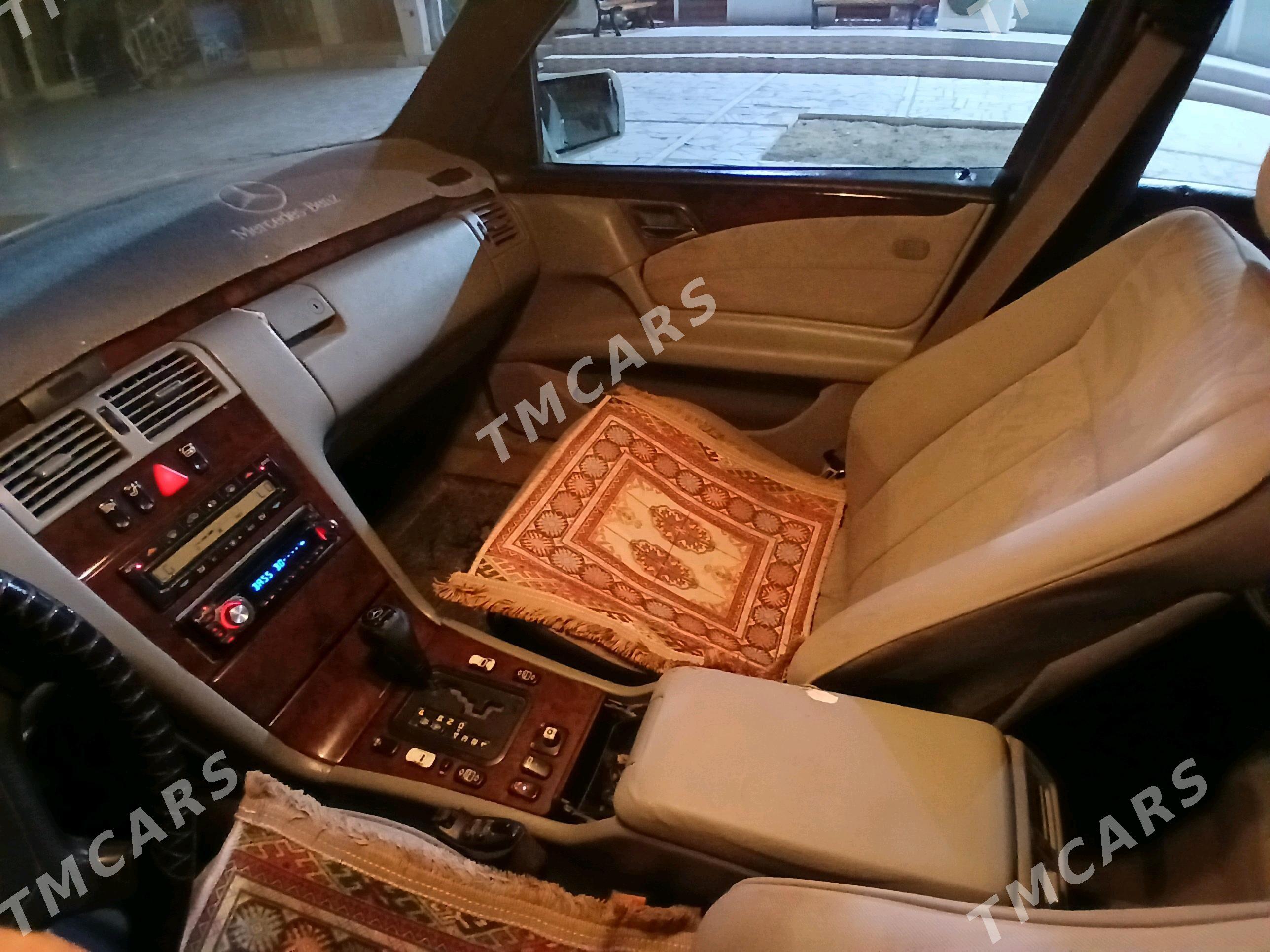 Mercedes-Benz E320 1997 - 60 000 TMT - Balkanabat - img 3