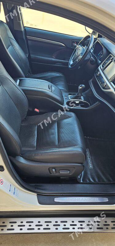 Toyota Highlander 2018 - 510 000 TMT - Aşgabat - img 7
