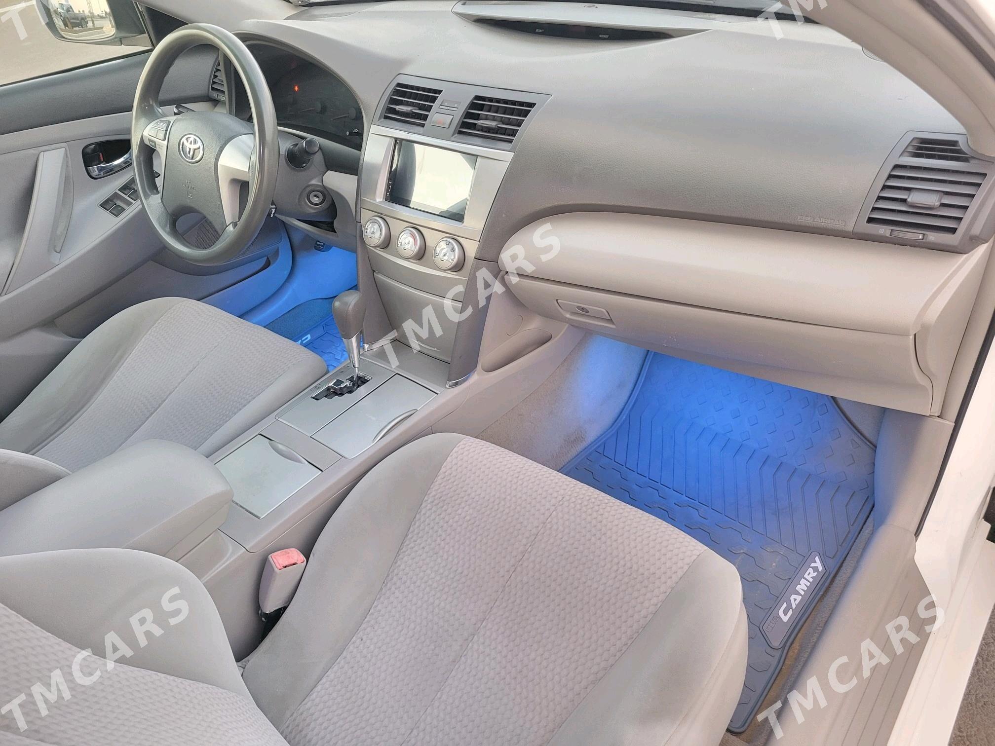Toyota Camry 2010 - 162 000 TMT - Mary - img 5