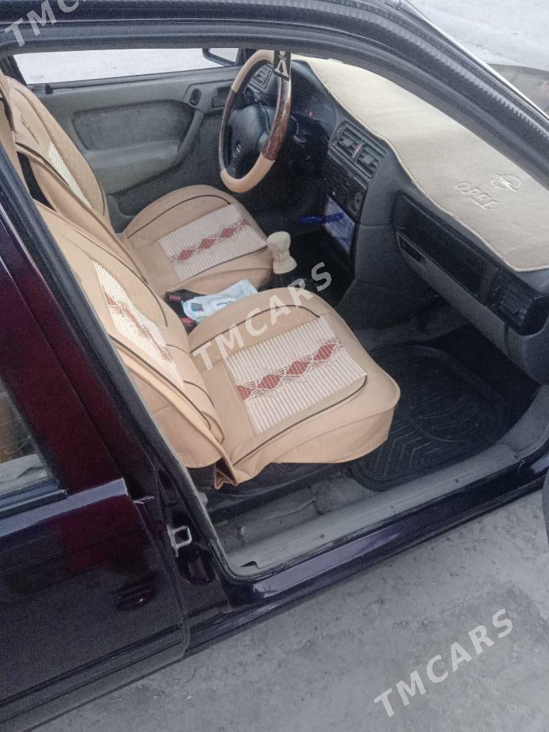 Opel Vectra 1991 - 32 000 TMT - Туркменабат - img 5