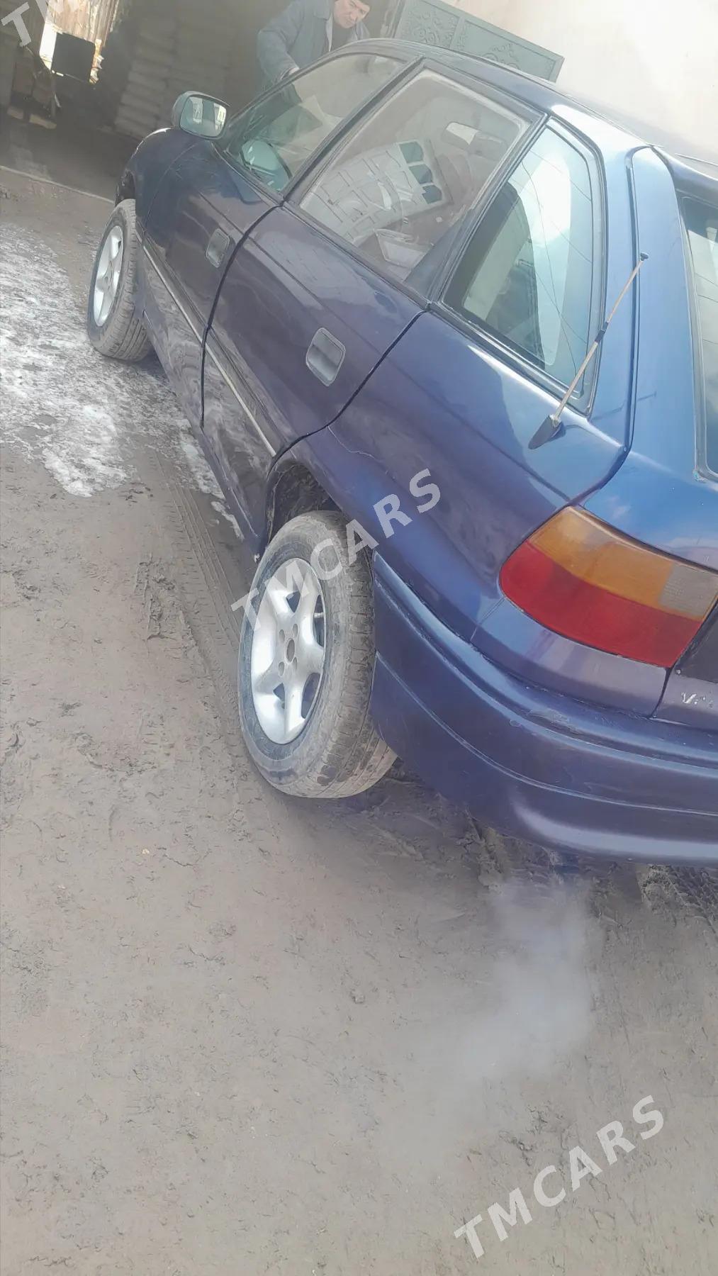 Opel Astra 1993 - 37 000 TMT - Köneürgenç - img 2