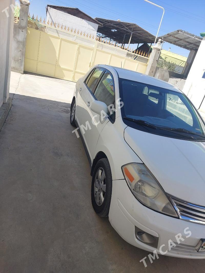 Nissan Versa 2010 - 125 000 TMT - Herrikgala - img 2