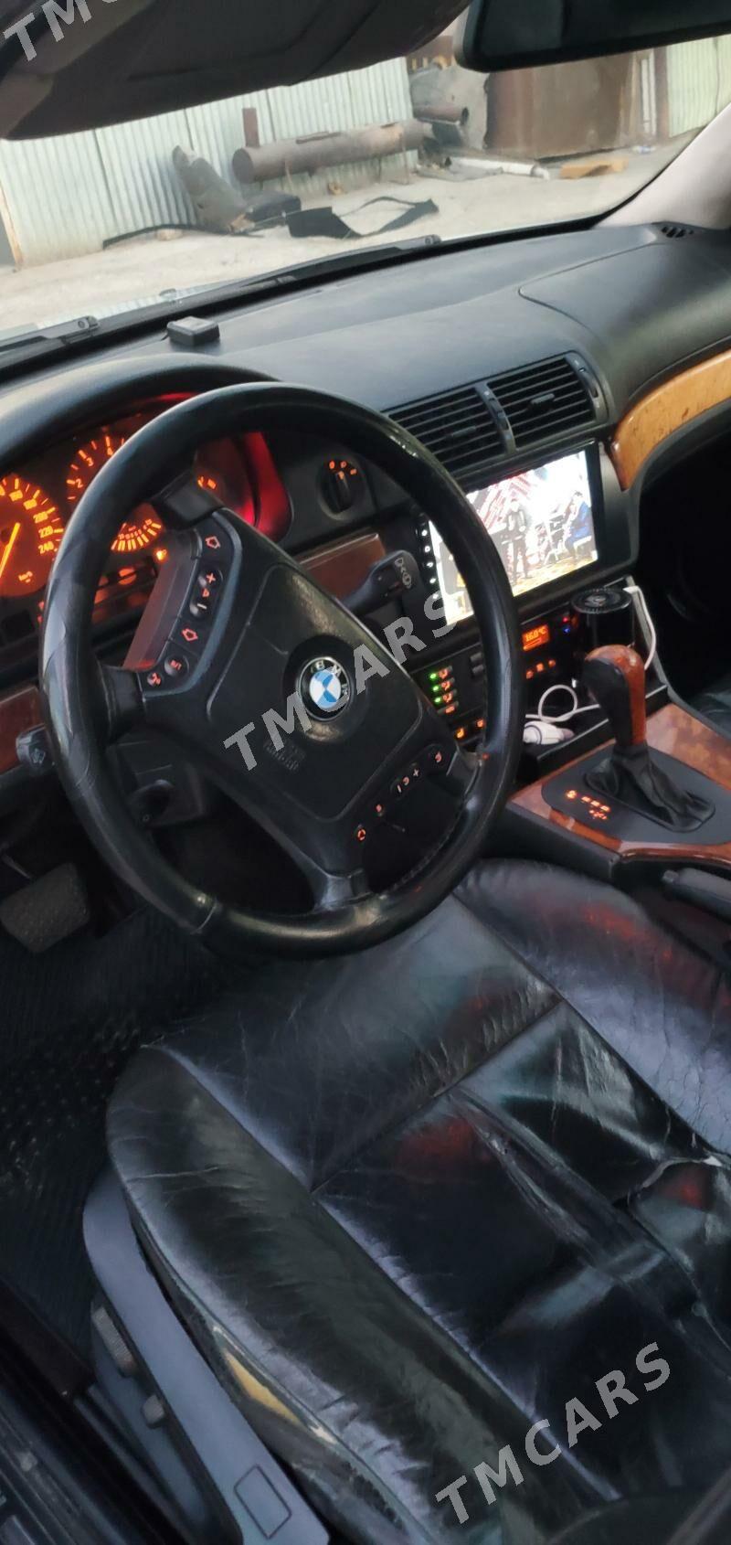 BMW E39 2001 - 120 000 TMT - Mary - img 5