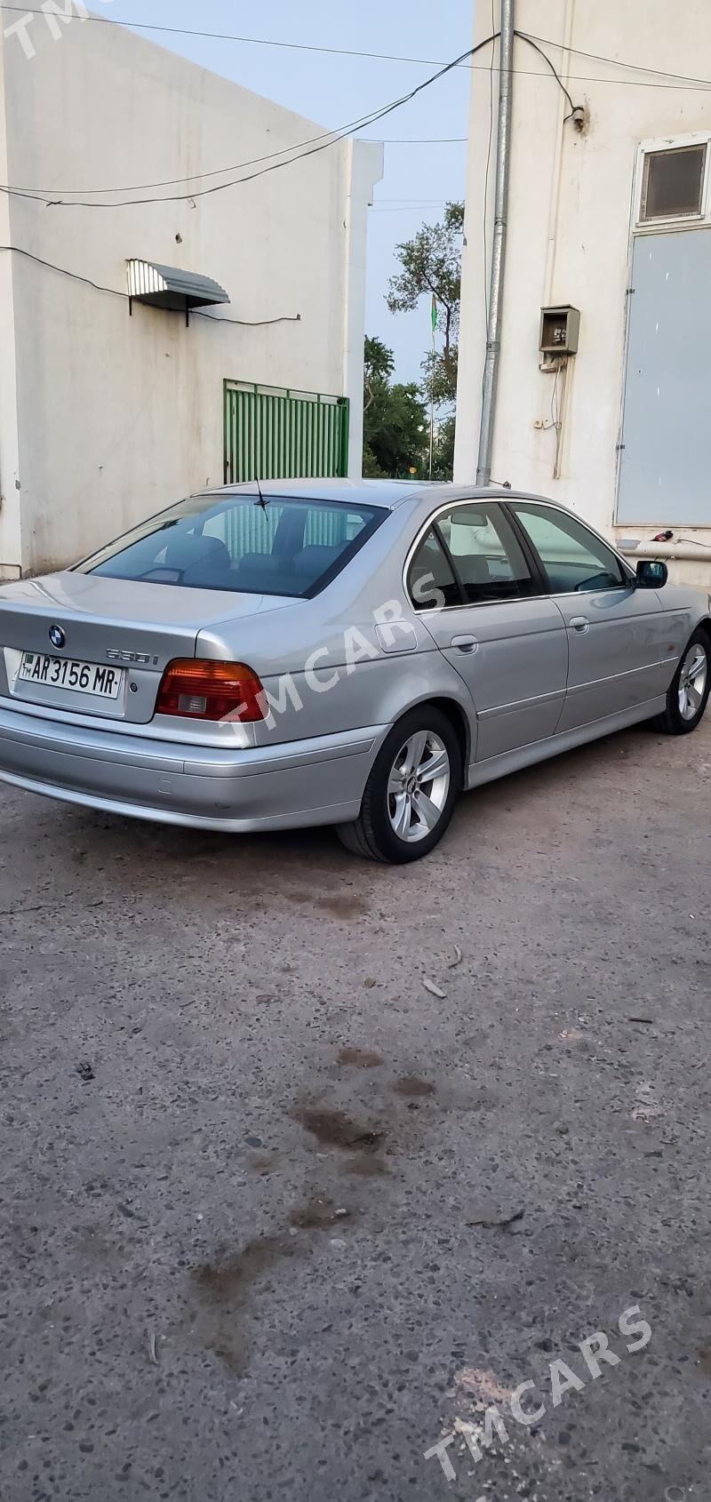 BMW E39 2001 - 120 000 TMT - Mary - img 7