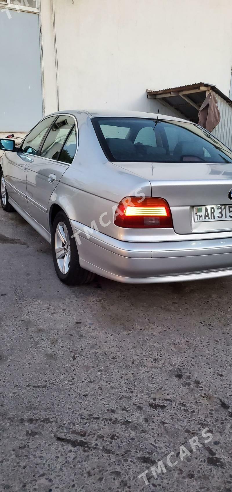 BMW E39 2001 - 120 000 TMT - Mary - img 6