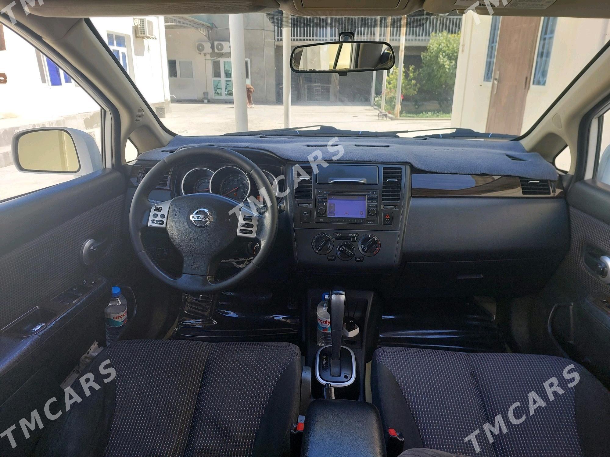 Nissan Versa 2010 - 125 000 TMT - Herrikgala - img 3