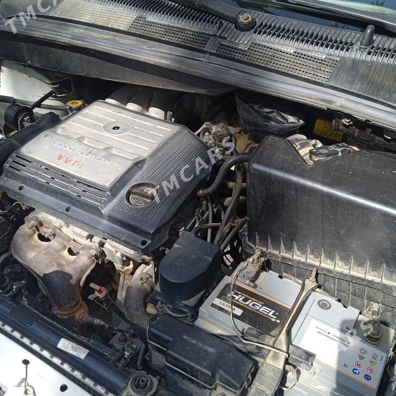 Toyota Sienna 2002 - 140 000 TMT - Magtymguly - img 6