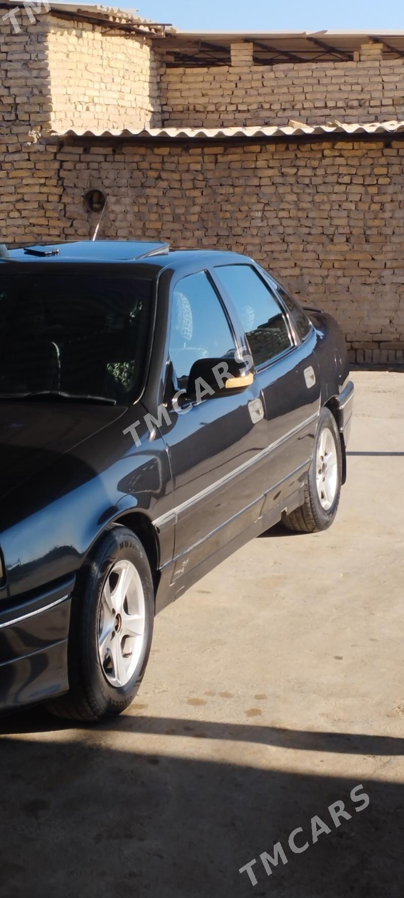Opel Vectra 1990 - 44 000 TMT - Саят - img 3