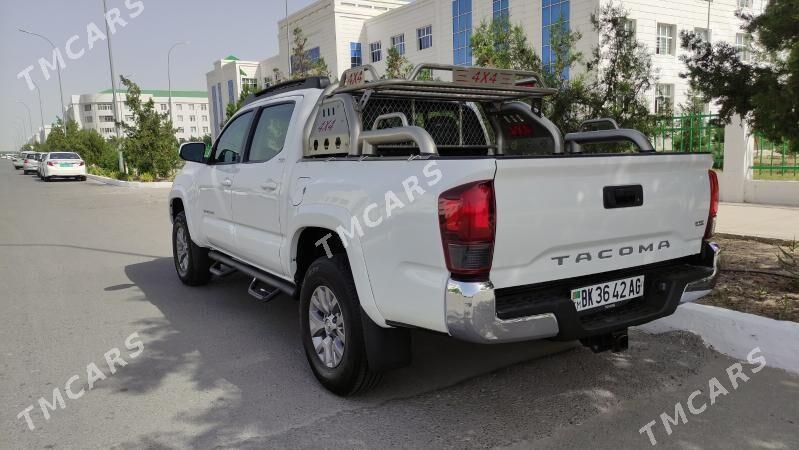 Toyota Tacoma 2019 - 420 000 TMT - Aşgabat - img 3