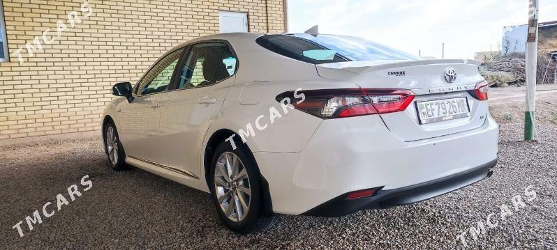 Toyota Camry 2021 - 300 000 TMT - Сакарчага - img 2