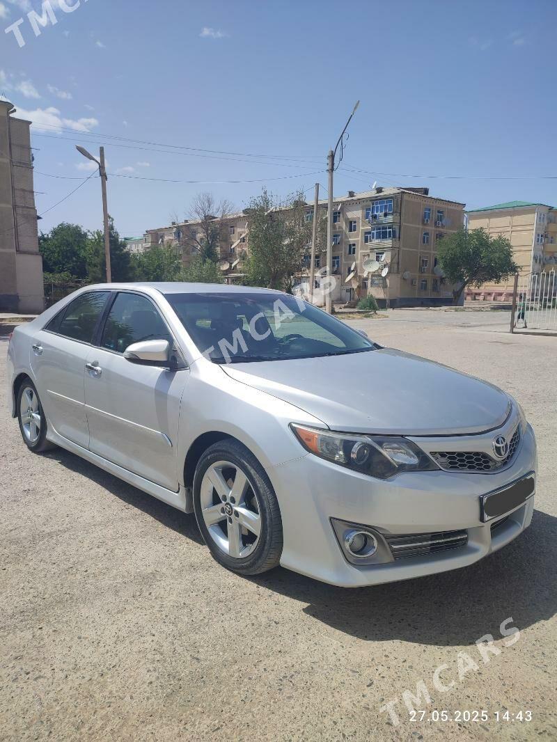 Toyota Camry 2014 - 218 000 TMT - Мары - img 7