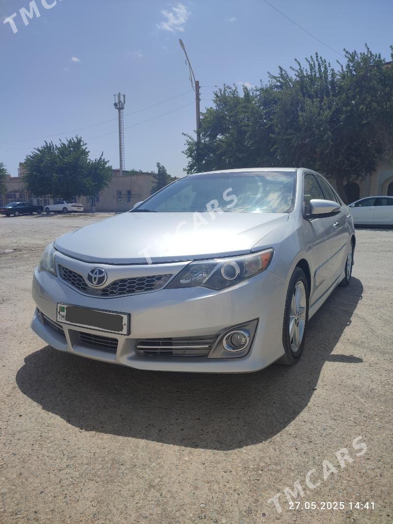 Toyota Camry 2014 - 218 000 TMT - Мары - img 9