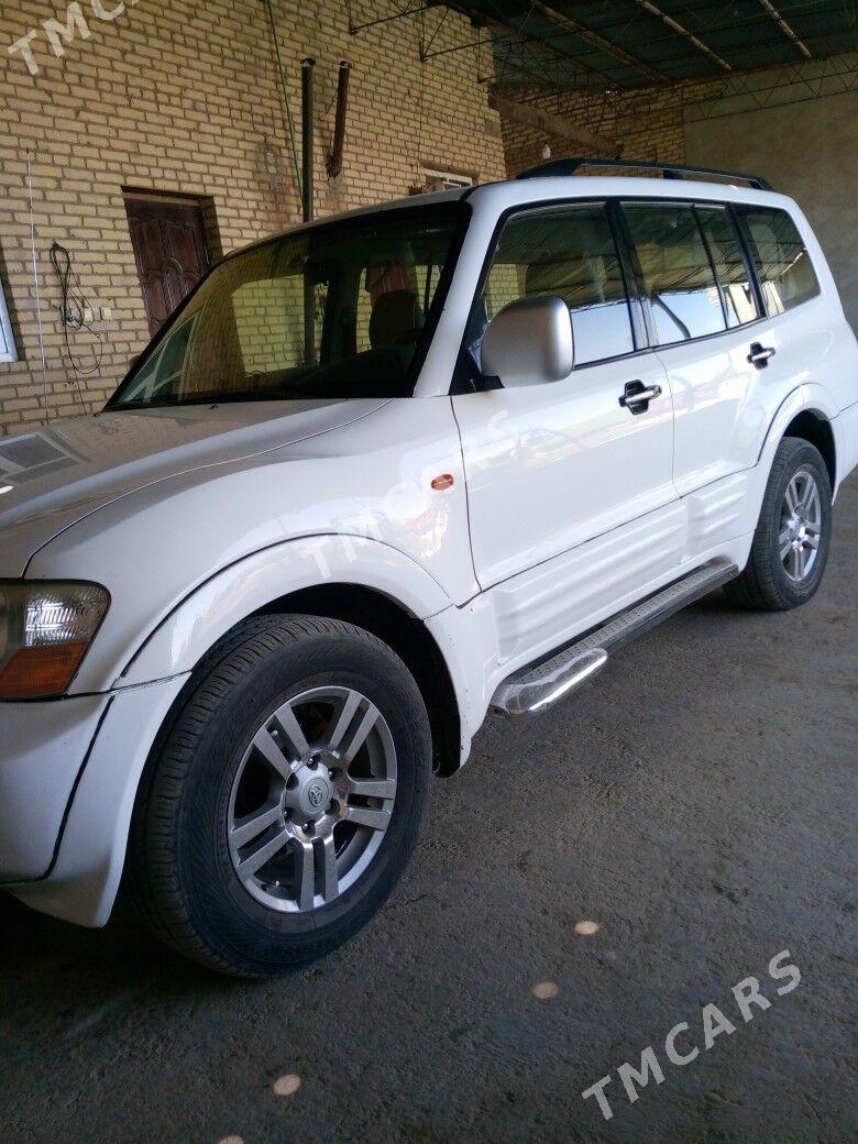 Mitsubishi Pajero 2002 - 130 000 TMT - Сакар - img 3