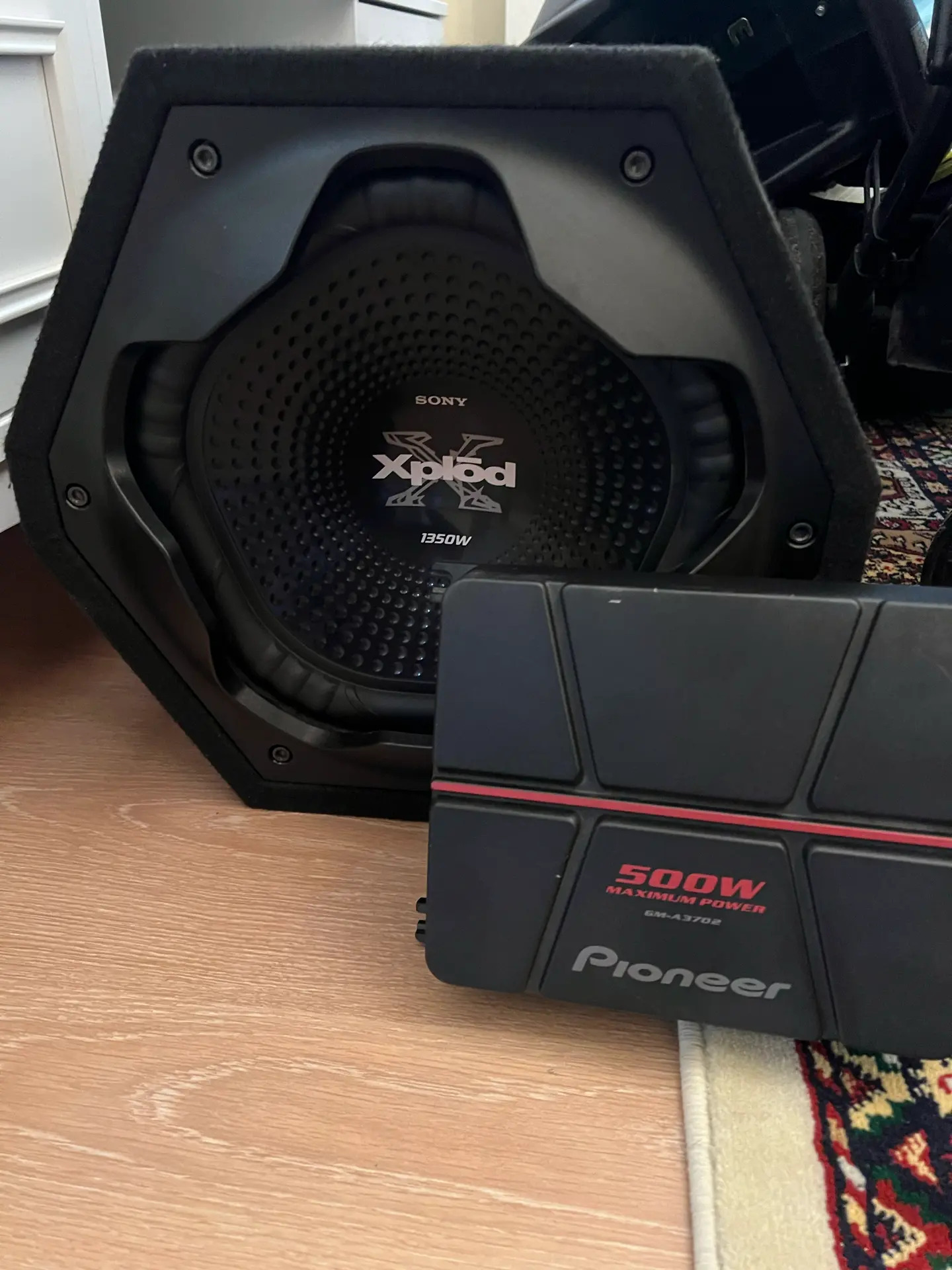 Sony 1350W 4 100 TMT - Köşi - img 2