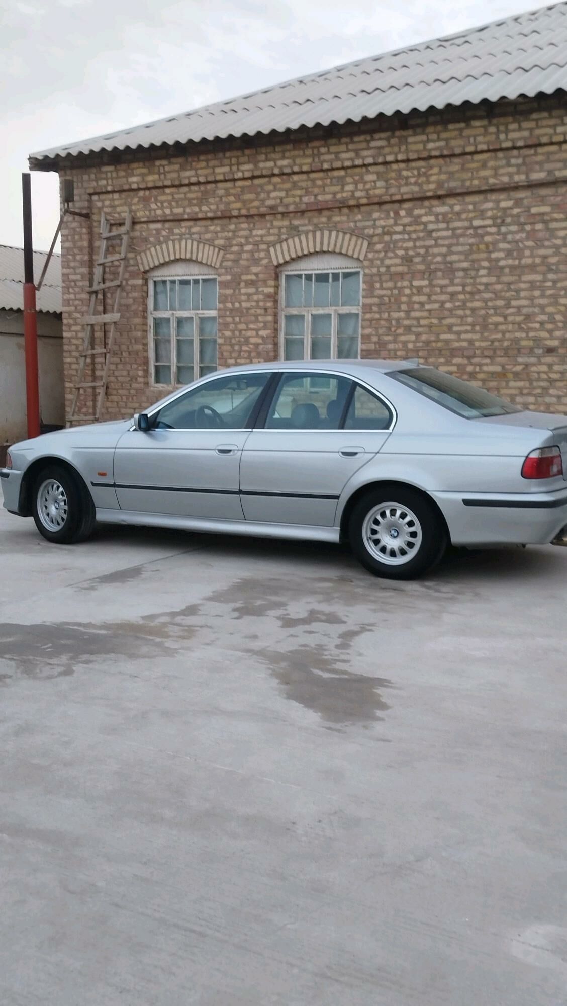BMW E39 1997 - 75 000 TMT - Мары - img 5
