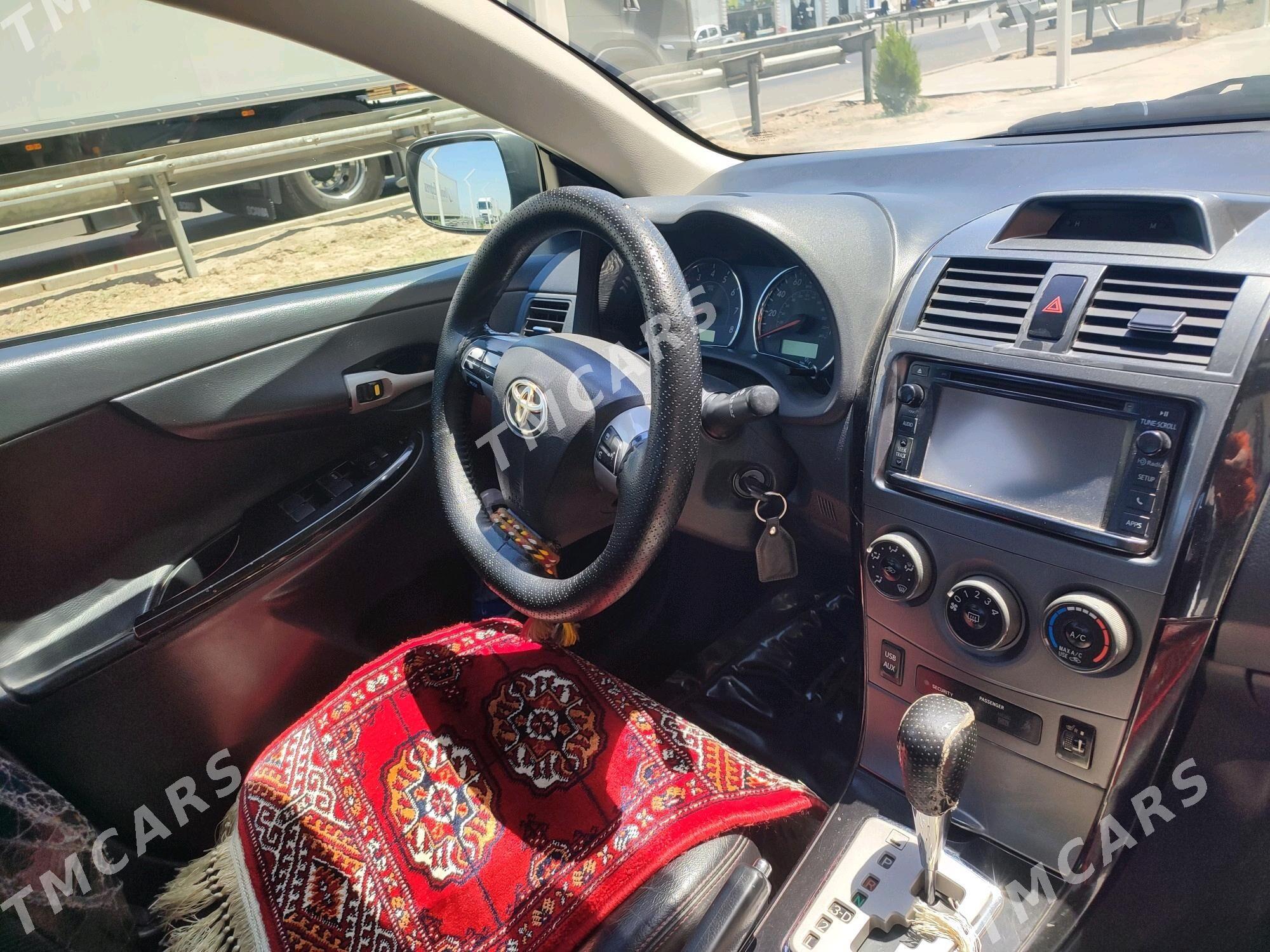 Toyota Corolla 2013 - 180 000 TMT - Мары - img 5