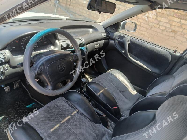 Opel Astra 1993 - 28 000 TMT - Mary - img 2
