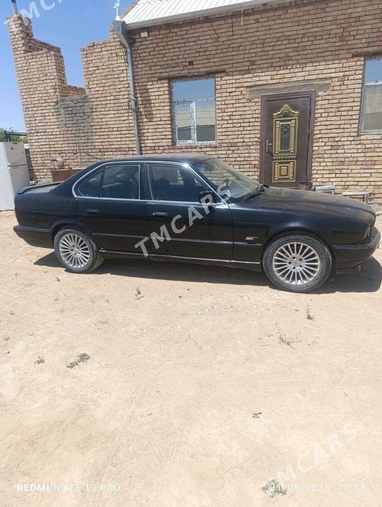 BMW 525 1991 - 30 000 TMT - Тагтабазар - img 3
