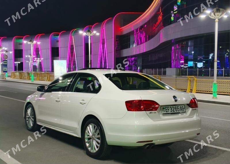 Volkswagen Jetta 2011 - 139 000 TMT - Gagarin köç, köne Howa menzili - img 4