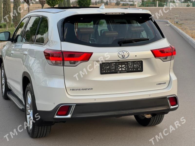 Toyota Highlander 2019 - 475 000 TMT - Ашхабад - img 4
