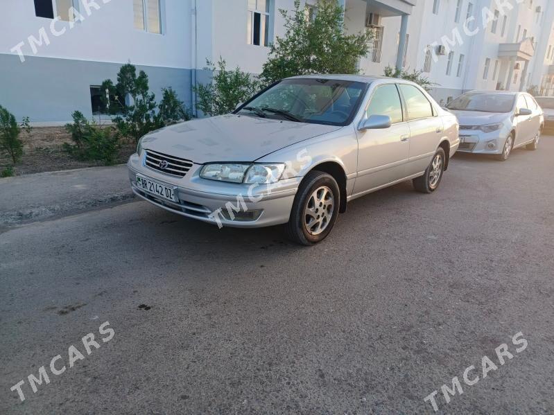 Toyota Camry 2000 - 125 000 TMT - Daşoguz - img 5