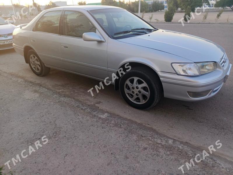 Toyota Camry 2000 - 125 000 TMT - Daşoguz - img 4