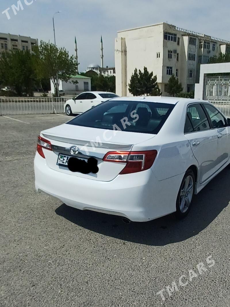 Toyota Camry 2013 - 215 000 TMT - Ашхабад - img 3
