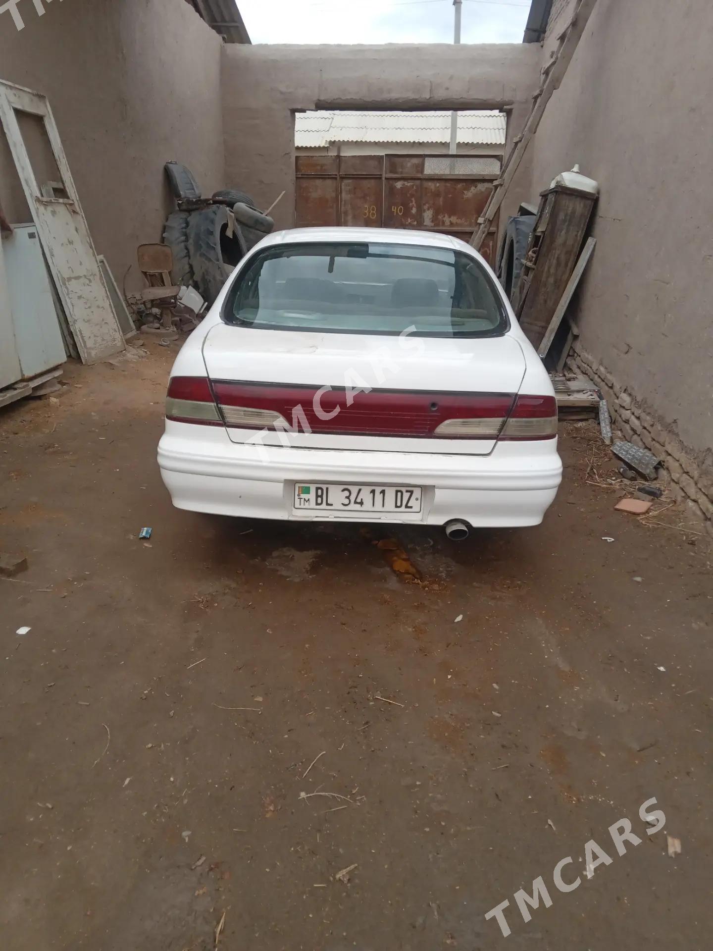 Nissan Maxima 1995 - 27 000 TMT - Шабатский этрап - img 2