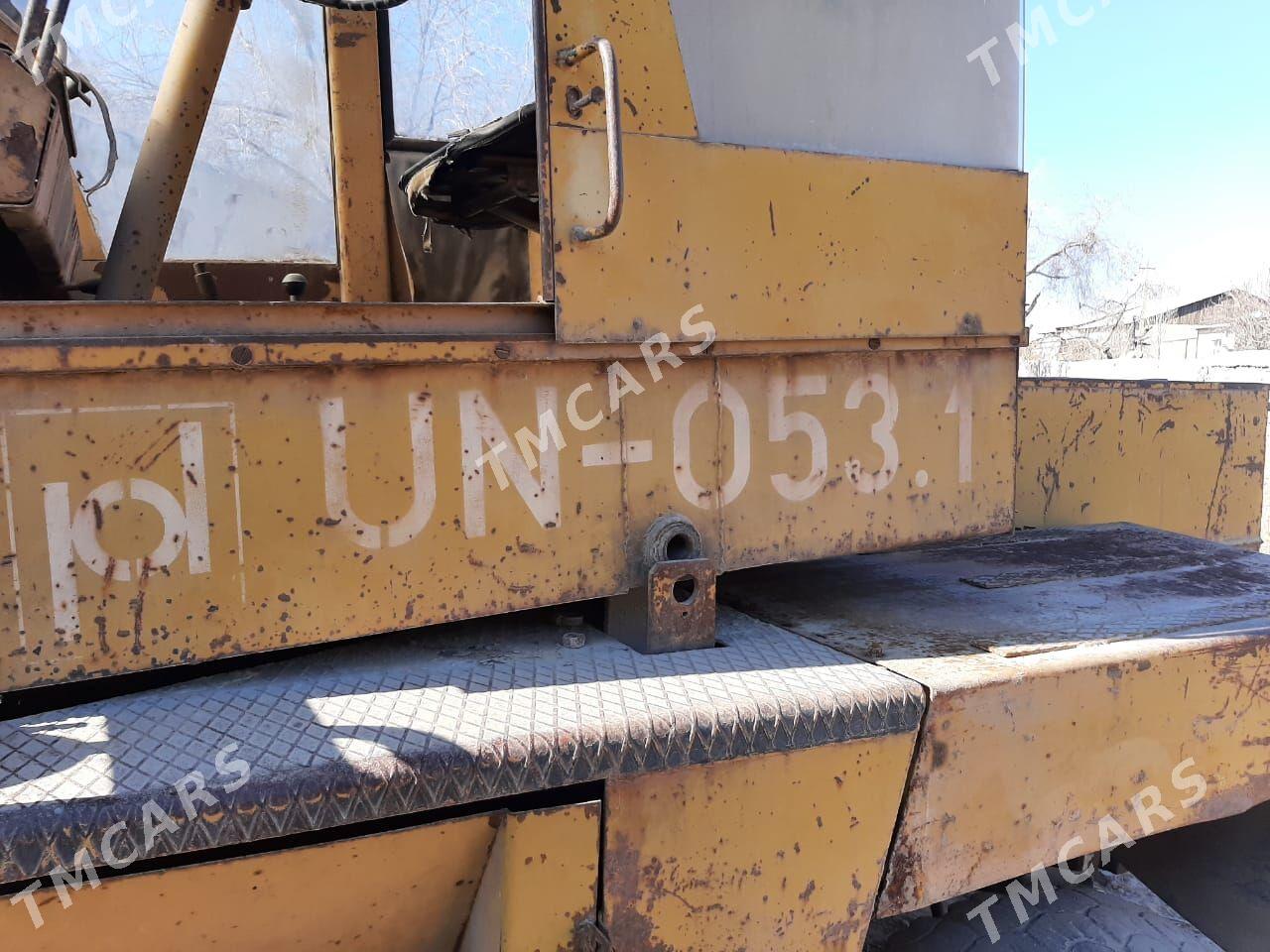 JCB ICX 1993 - 50 000 TMT - Şabat etr. - img 6