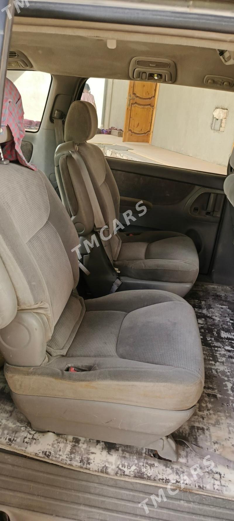 Toyota Sienna 2004 - 195 000 TMT - Койтендаг - img 2