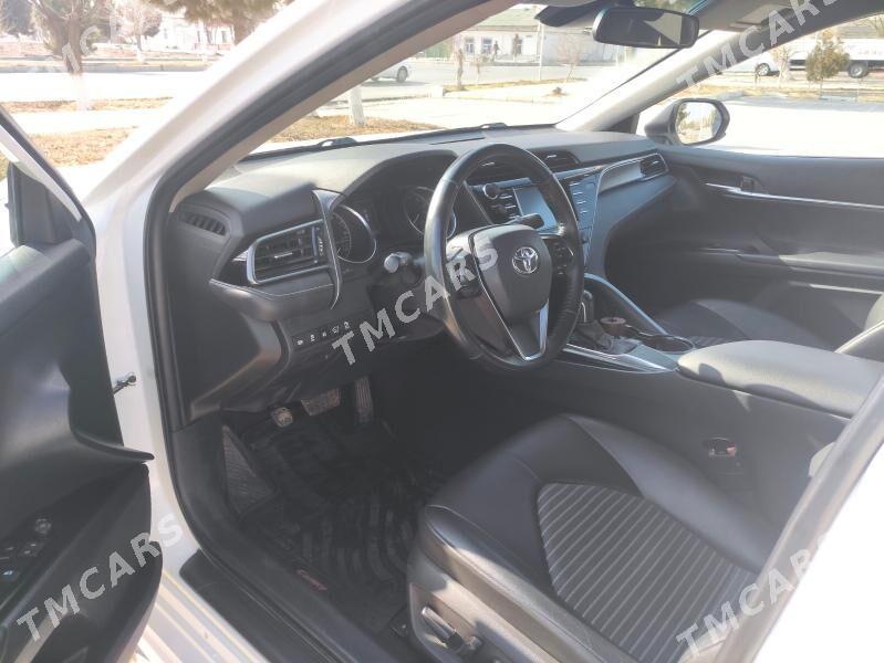 Toyota Camry 2020 - 310 000 TMT - Туркменабат - img 3