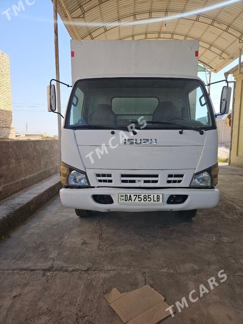 Isuzu Elf 2006 - 265 000 TMT - Halaç - img 3