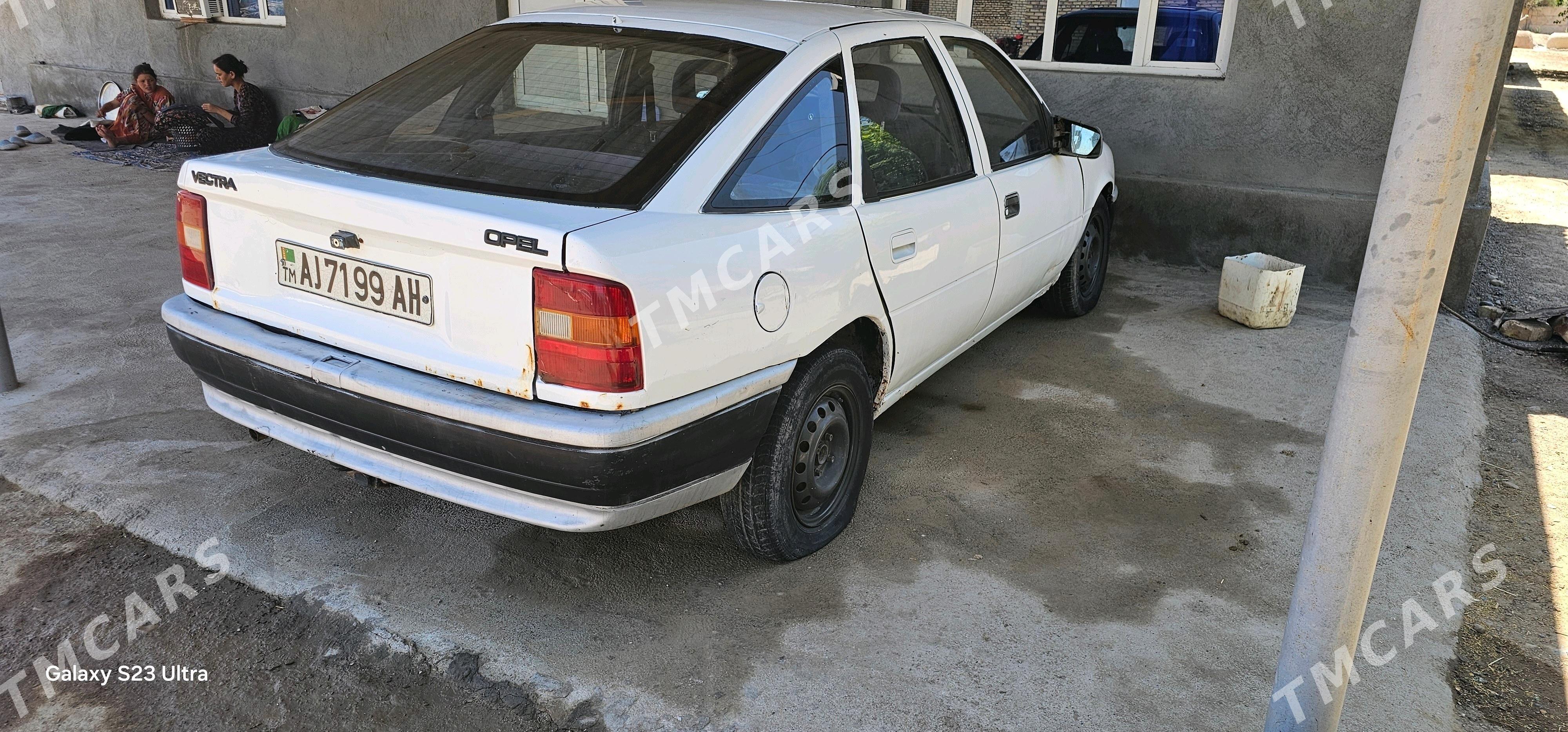 Opel Vectra 1991 - 15 000 TMT - Tejen - img 2