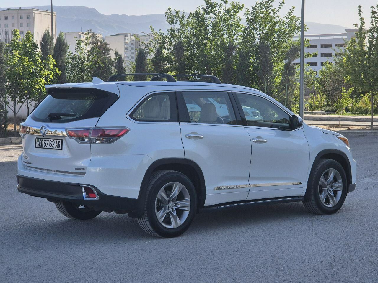 Toyota Highlander 2015 - 388 000 TMT - Aşgabat - img 8