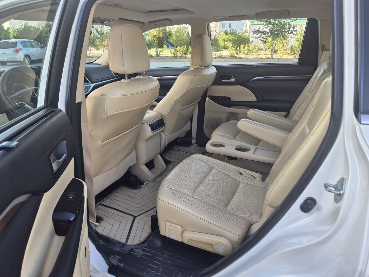 Toyota Highlander 2015 - 388 000 TMT - Aşgabat - img 2