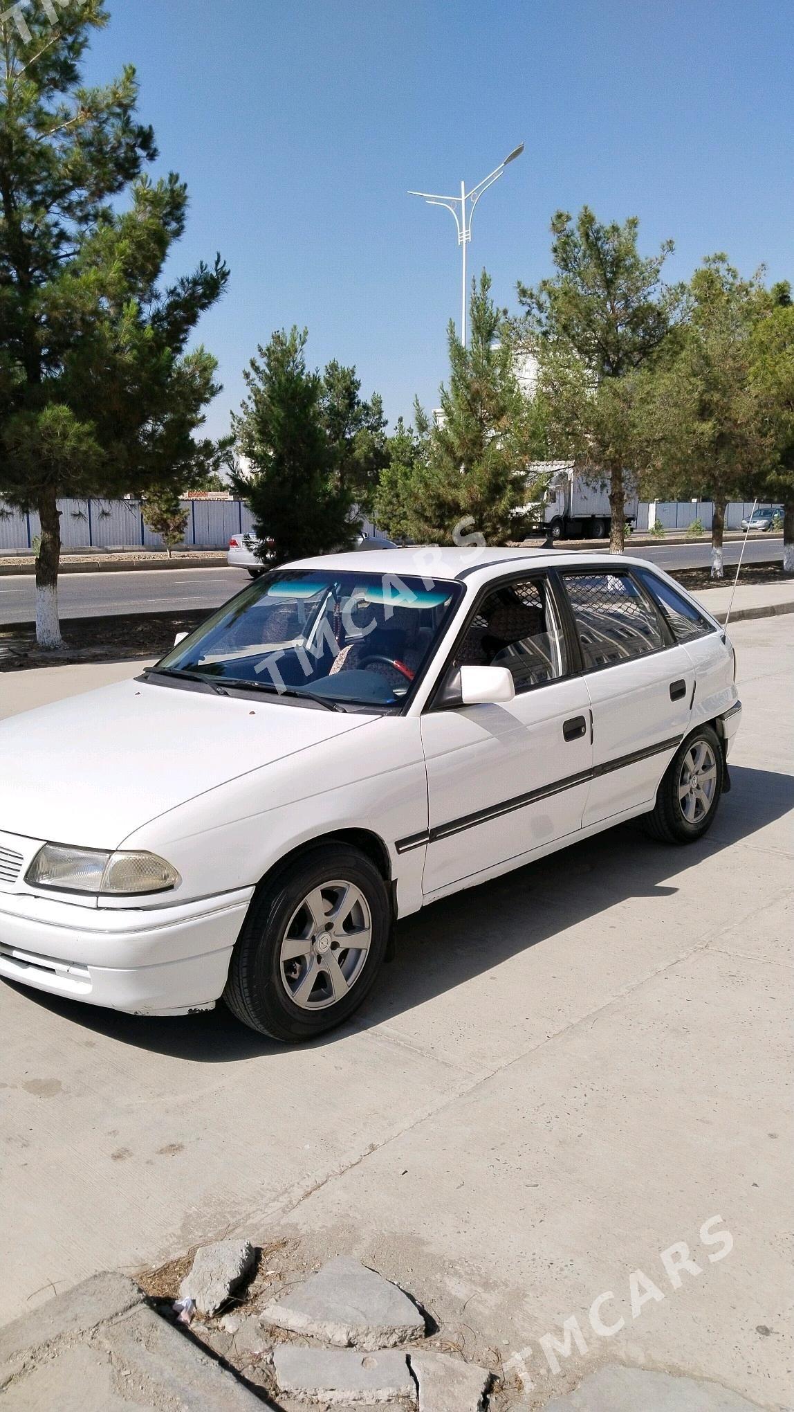 Opel Astra 1992 - 40 000 TMT - Türkmenabat - img 2