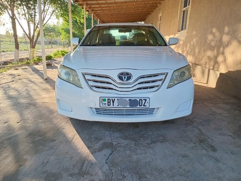 Toyota Camry 2010 - 136 000 TMT - Кёнеургенч - img 2