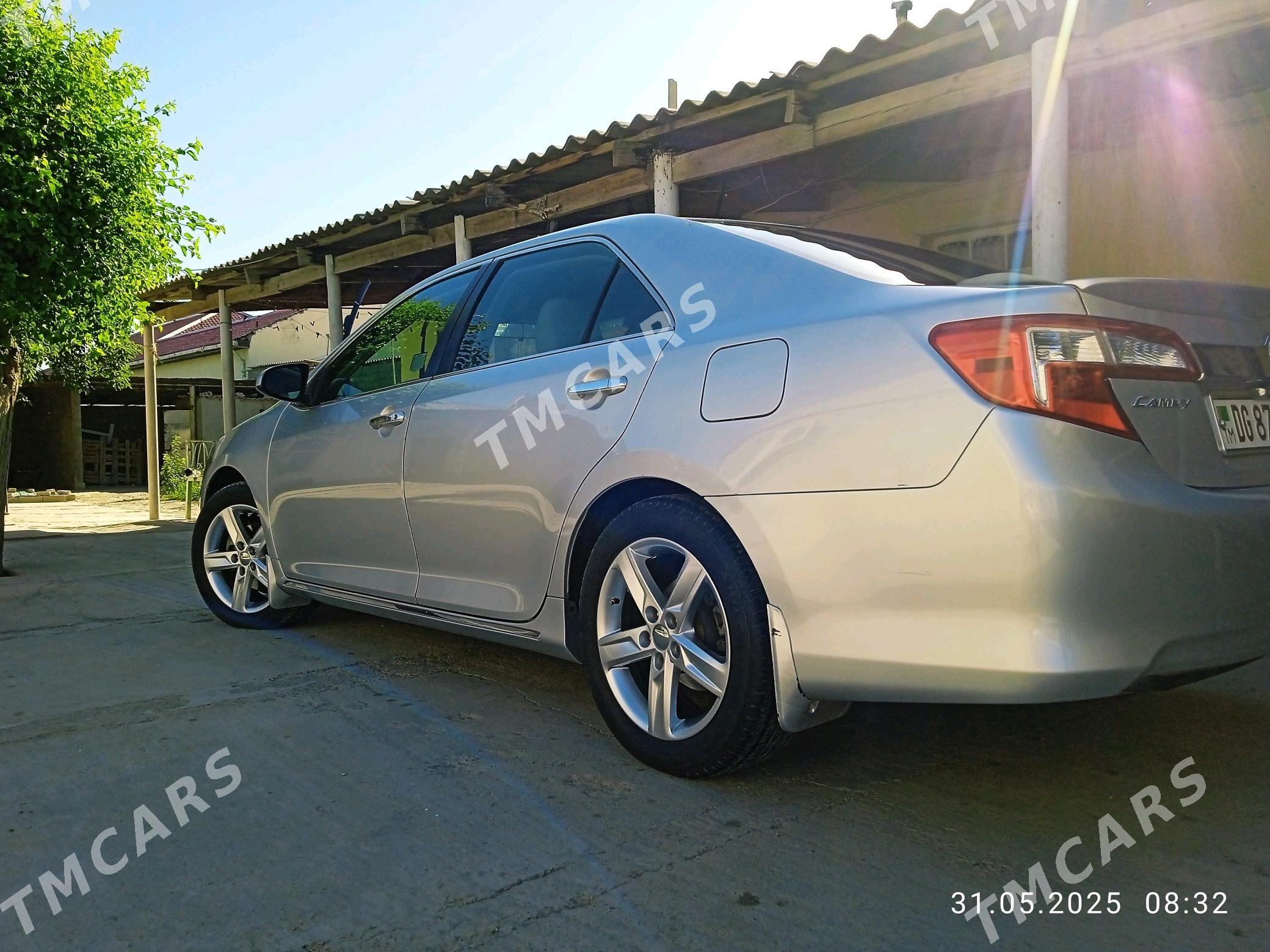 Toyota Camry 2012 - 188 000 TMT - Гёкдепе - img 6