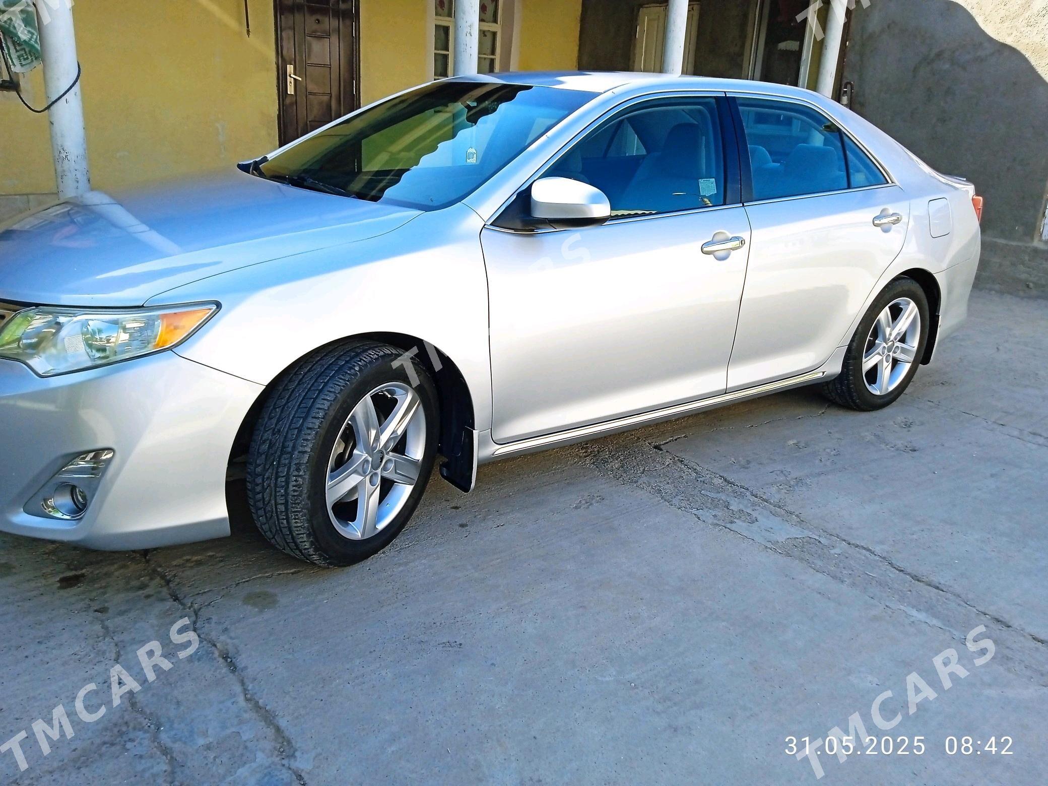 Toyota Camry 2012 - 188 000 TMT - Гёкдепе - img 7