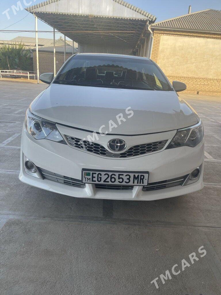 Toyota Camry 2014 - 190 000 TMT - Мары - img 4