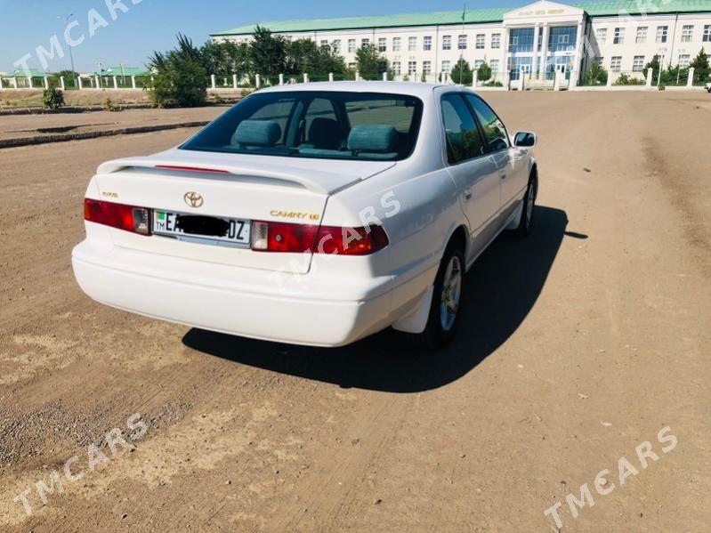 Toyota Camry 2000 - 128 000 TMT - Кёнеургенч - img 6