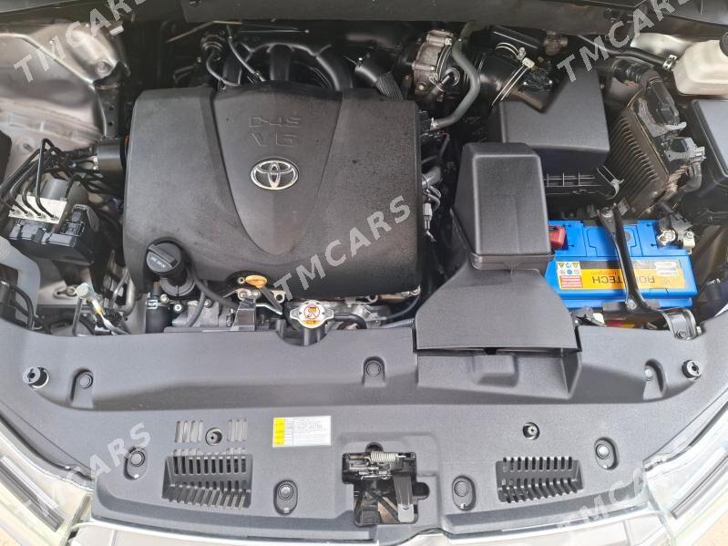 Toyota Highlander 2019 - 412 000 TMT - Мары - img 6