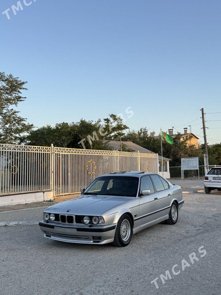 BMW 525 1991 - 70 000 TMT - Балканабат - img 2