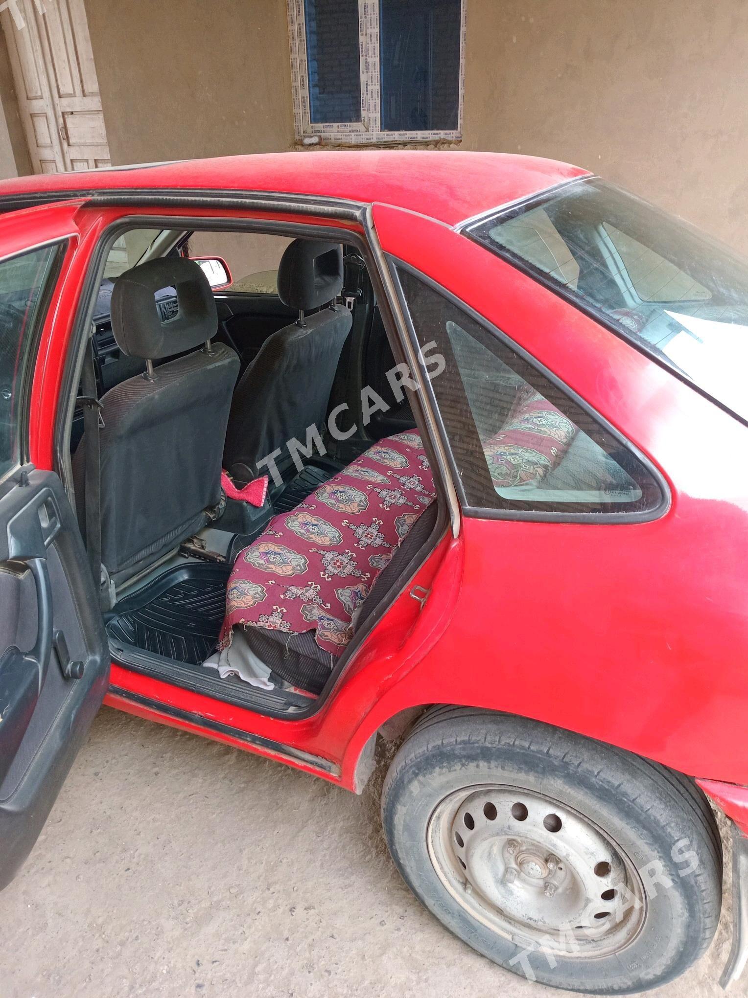 Opel Vectra 1992 - 30 000 TMT - Туркменгала - img 3