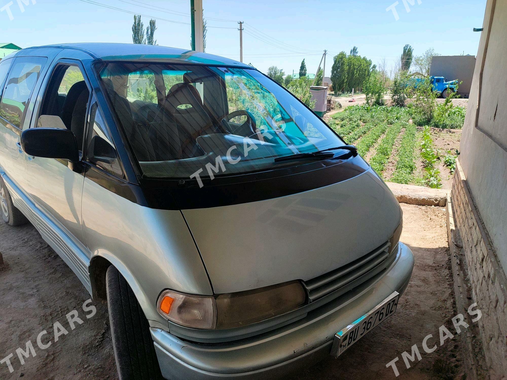 Toyota Previa 1993 - 60 000 TMT - Гурбансолтан Едже - img 7