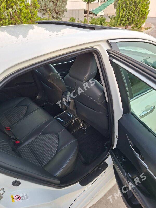 Toyota Camry 2018 - 280 000 TMT - Aşgabat - img 9