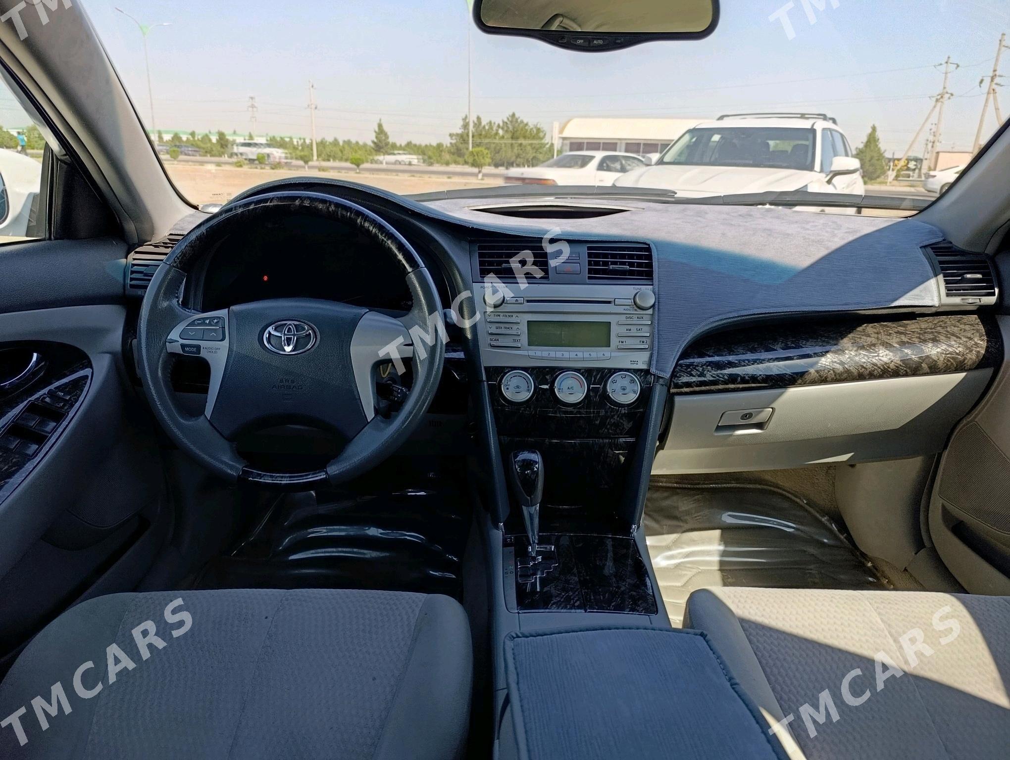 Toyota Camry 2010 - 165 000 TMT - Mary - img 4