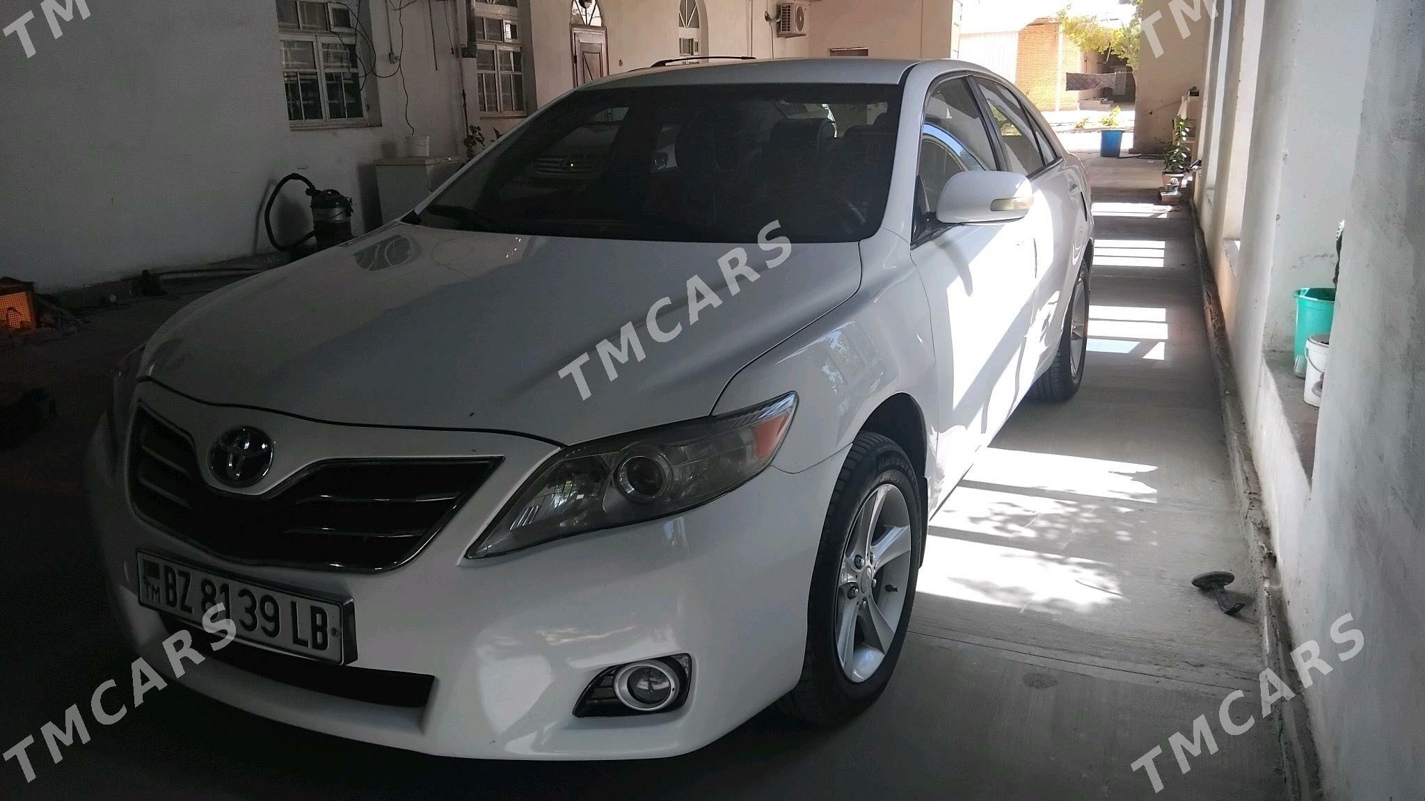 Toyota Camry 2010 - 141 000 TMT - Saýat - img 4